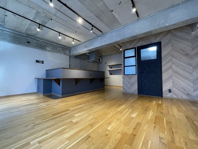 ご家族やお客様との時間など、多くの時を刻む空間。