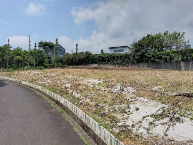 四季の自然を身近に感じる閑静な立地です。富士山や駿河湾も望め、のびのびと暮らせるご物件です。