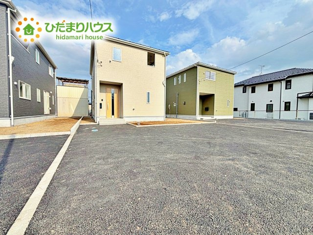 マイホームなら駐車場代がかかりません。しかも、自宅の駐車場で洗車が出来ます！今までコイン洗車に行っていた手間も省けて、節約にも繋がります(^^♪