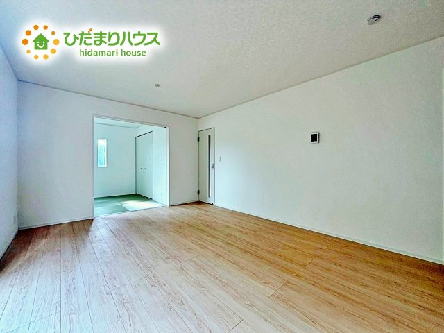 閑静な住宅地は夜間も静かで、窓を開けて寝ても快適に過ごしやすいのも大きな魅力！