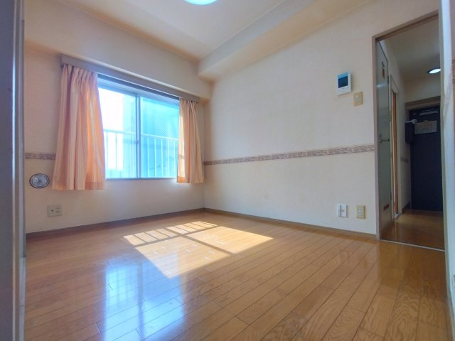 ダイニングキッチン約7帖
