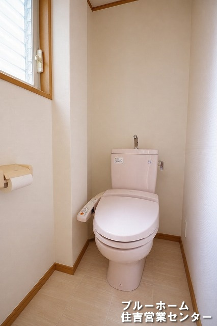 トイレは1階と2階にあり、朝の支度時に込み合うことも少なくなります！
