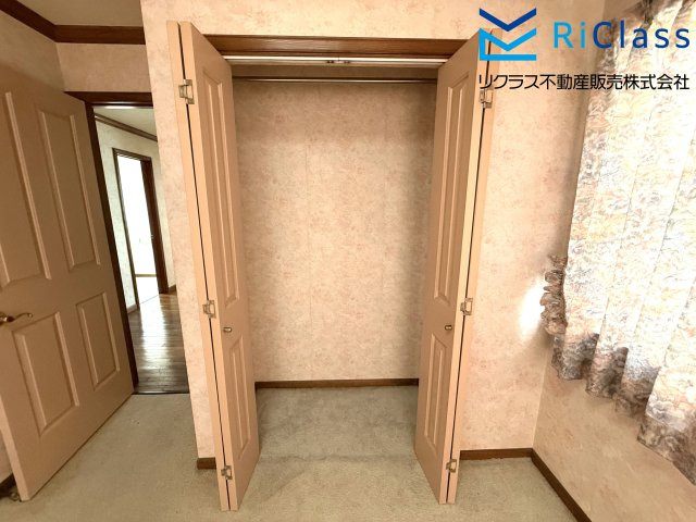 クローゼットあります