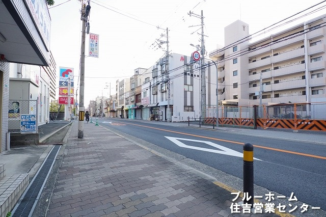 前面道路約12ｍです！