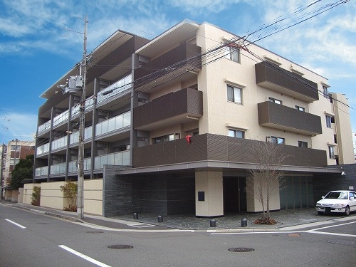 外観：326000215512