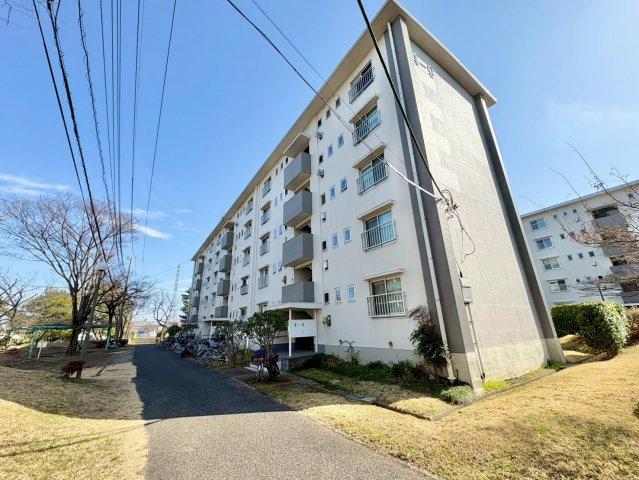 新栄町団地　4街区9号棟