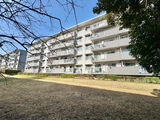 新栄町団地　4街区9号棟
