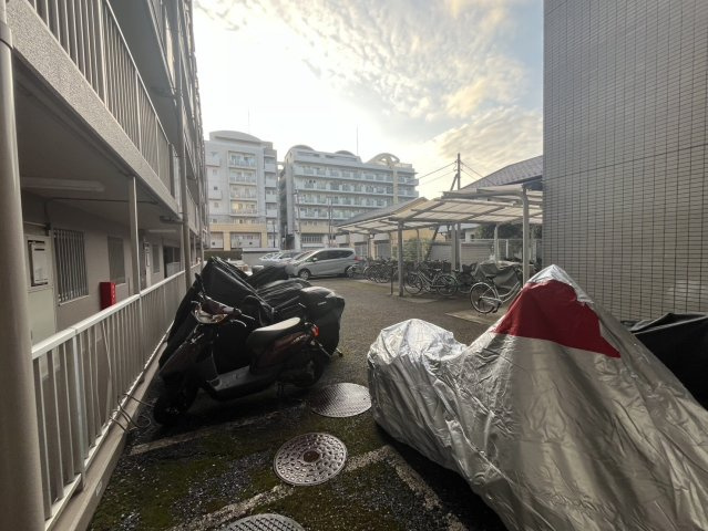 バイク置場