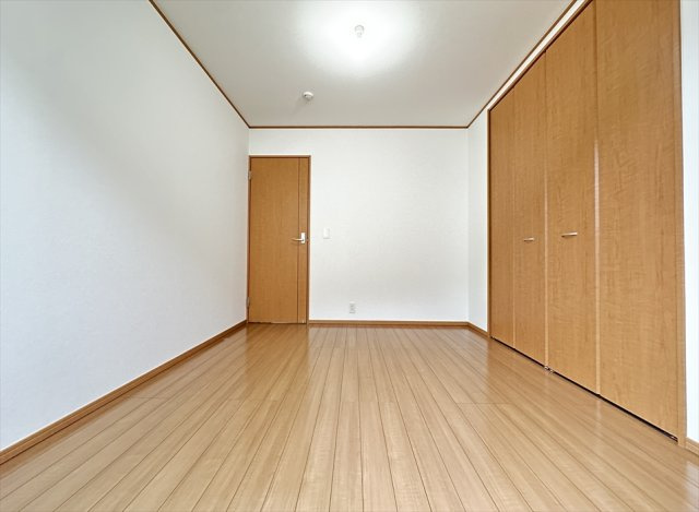 洋室5.3帖