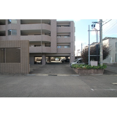 JR・西鉄のWアクセスが叶う駅チカ好立地◎
