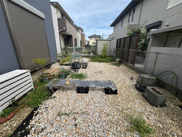 簡単な家庭菜園も楽しめるお庭です