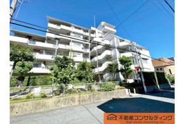 パレ住吉川の外観