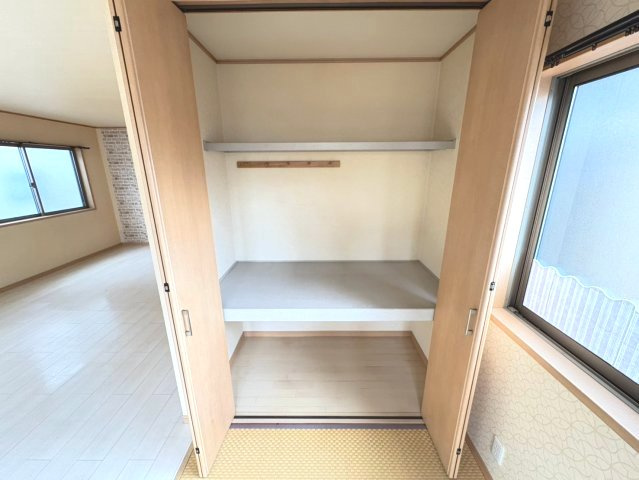 収納が豊富で、暮らしやすさに配慮した間取りです
