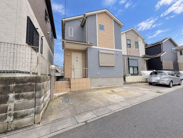 全居室に収納がある3LDK・畳コーナー・小屋裏収納付き、収納豊富で住空間すっきり！外からの視線を気にせず、ゆったりくつろげる2階リビングです！詳細資料やご見学予約もお気軽にお問い合わせください！