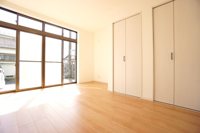 1F約7帖の洋室となります♪
