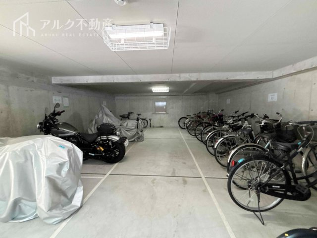 駐輪場