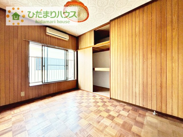 木の温もりがやさしいフローリング♪