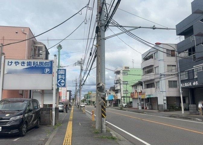 土地の地勢が高台の場合、景色を綺麗にみることができ、景色にこだわってお家探ししている方におすすめです！また平坦地よりも風通しがいいというメリットがあります。デメリットもあるので是非現地でご確認下さい。