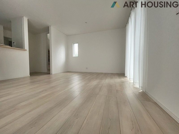 【相模原市中央区星が丘　中古戸建のリビングダイニング】