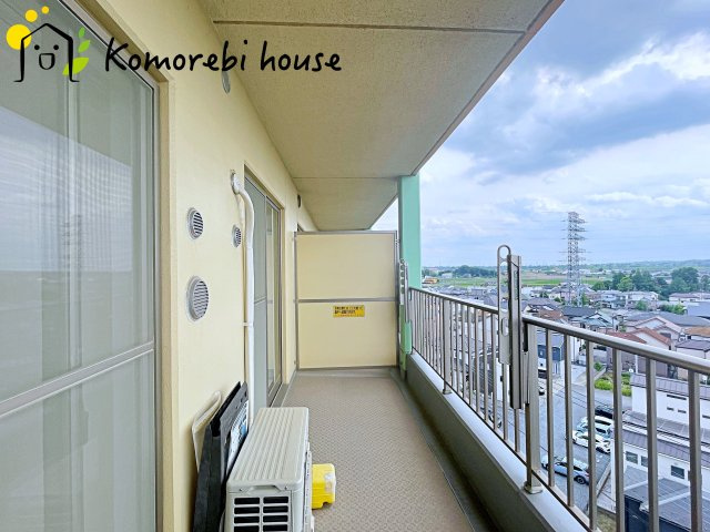 陽当たり良好なバルコニーです