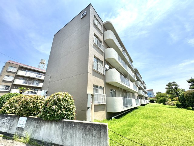 十條草加マンションB棟