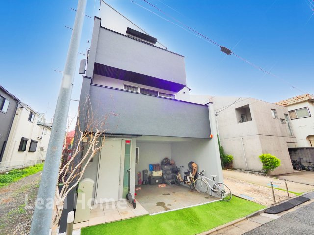 建築条件はございません。お好きなハウスメーカーで建築可能です。