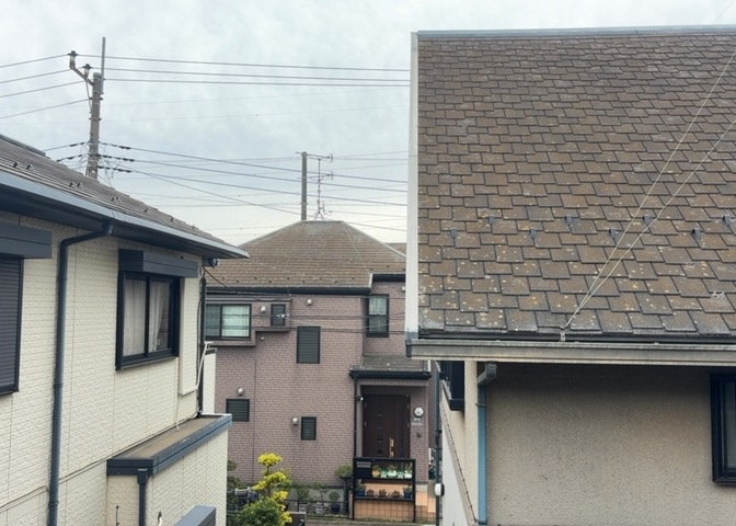 眺望を気にして物件を探す場合、前面に建物が建っていないか現地で確認しましょう！前面に建物があると景色はもちろん、日当たりや風通しにも影響が出てきます。住んだ時のことを想像しながら現地見学をしましょう。
