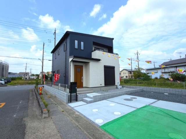 南羽生2丁目8（全3区画）1号棟　　外観:完成致しました