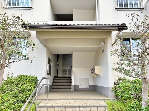 マンションエントランス部分