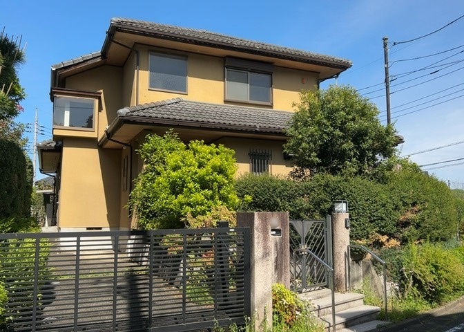 物件の詳細については、現地を見てわかること以外に、役所や法務局などで調べないとわからないことがあります。そのため、現地に行く場合は、もしこの物件を買ったらどのような生活ができるかをイメージしましょう。