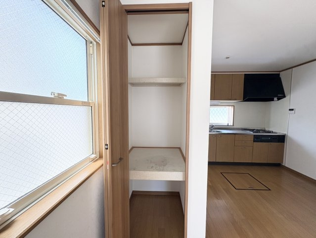 書類等整理できリビングが綺麗に片付きます