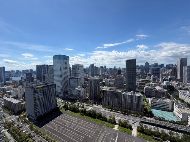 西側バルコニーからの眺望