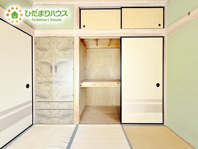 お布団やお子様のおもちゃなどがスッキリ収納できますね(^^♪