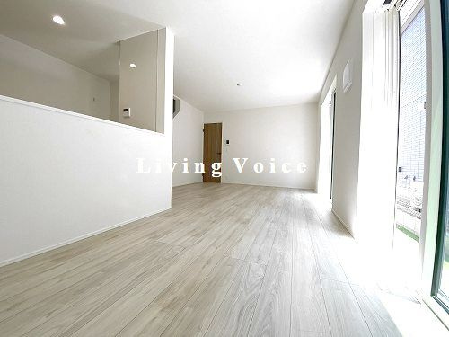 伊勢原市高森台3丁目第1期　新築一戸建て　全2棟