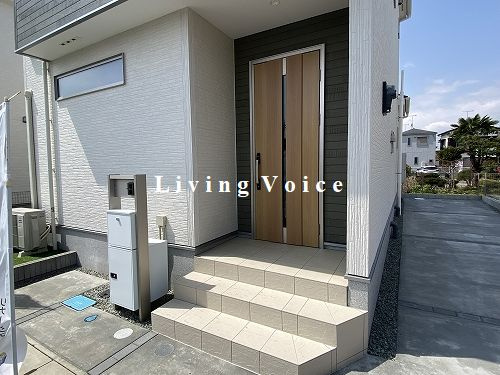 伊勢原市高森台3丁目第1期　新築一戸建て　全2棟