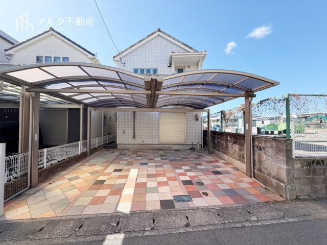 外観：328000624015