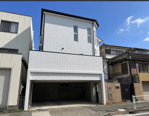 屋根の葺替&amp;外壁塗装&amp;防水工事済み♪