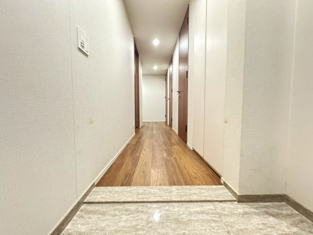 【玄関】靴好きには嬉しいたくさん収納できるシューズボックス付きです！
