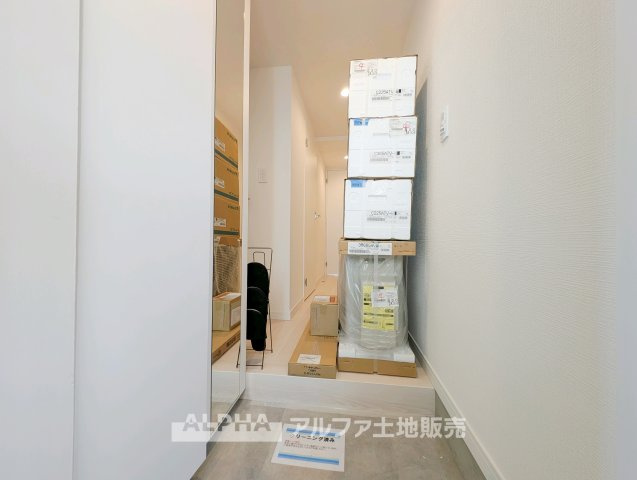 収納もある玄関です
