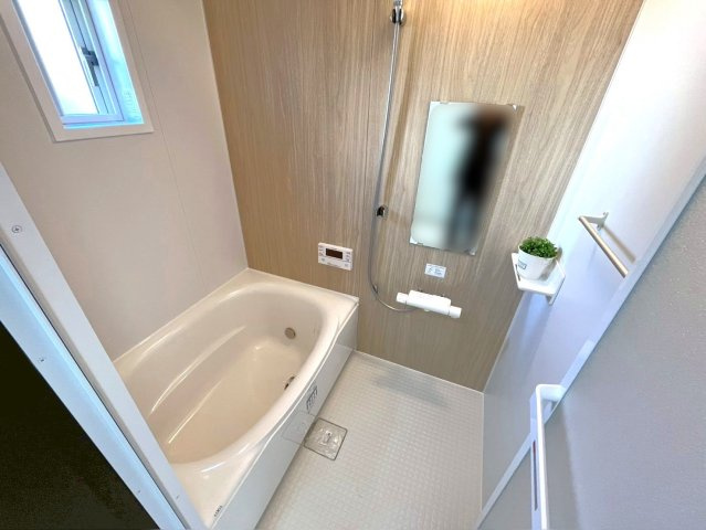 1坪サイズではないですが、ゆとりのあるお風呂♪