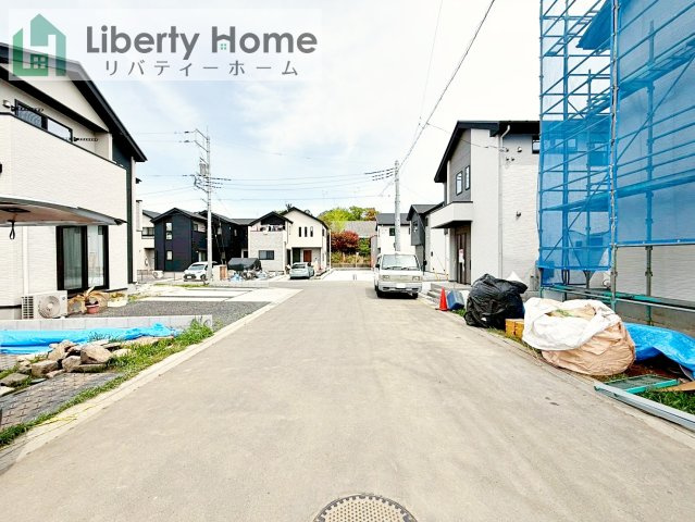 前面道路含む現地写真