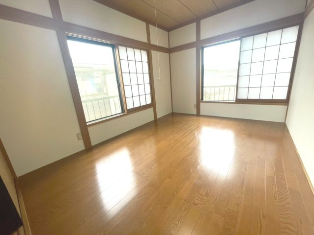 静かな空間で集中しながら、自分の時間にしっかり向き合える。“好き”を深める居場所がここにあります