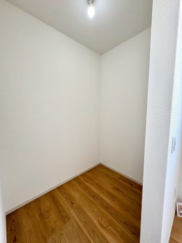 洋室5.2帖・WIC付き！