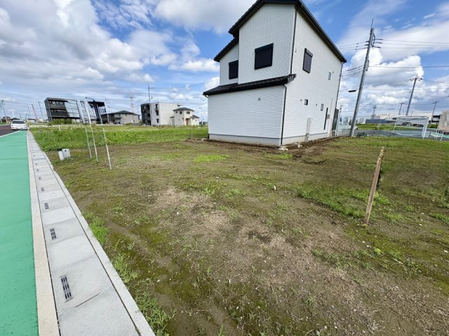 JR武蔵野線「吉川美南」駅徒歩5分！敷地約45坪・ご家族のライフスタイルに合わせた自由設計が可能です！当社無料の間取り作成も承ります！建物イメージや資金計画などお気軽にご相談ください。