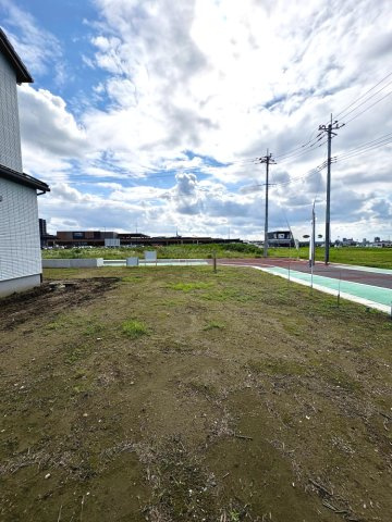 JR武蔵野線「吉川美南」駅徒歩5分！敷地約45坪・ご家族のライフスタイルに合わせた自由設計が可能です！当社無料の間取り作成も承ります！建物イメージや資金計画などお気軽にご相談ください。
