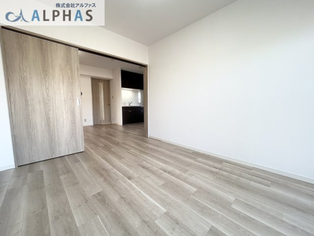 ◆広々としたお部屋は、様々な使い方ができますよ♪　◆ポカポカとあたたかな光と心地良い風が入り込みます！