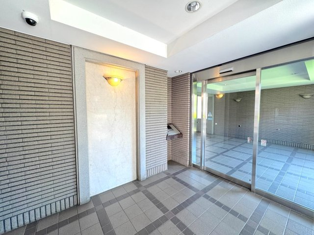エントランスホール