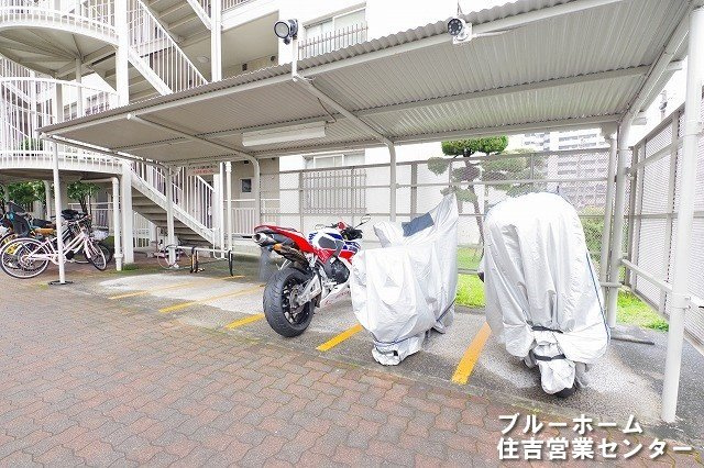 バイク置き場です。