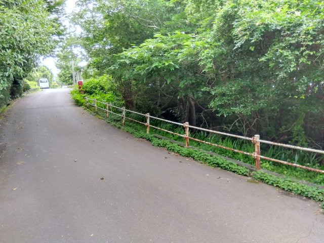 敷地が約140坪と広々としています。自由な間取りでお家が建てられます。駐車場を広く取る事も可能です。
