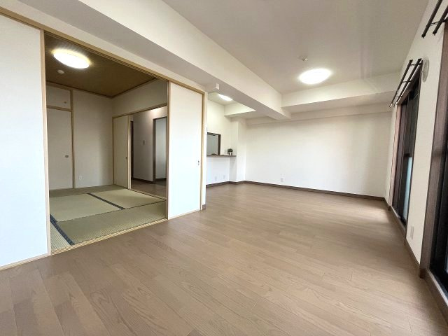 LDに和室が隣接、お子様の遊び場多目的など多目的に活用可能